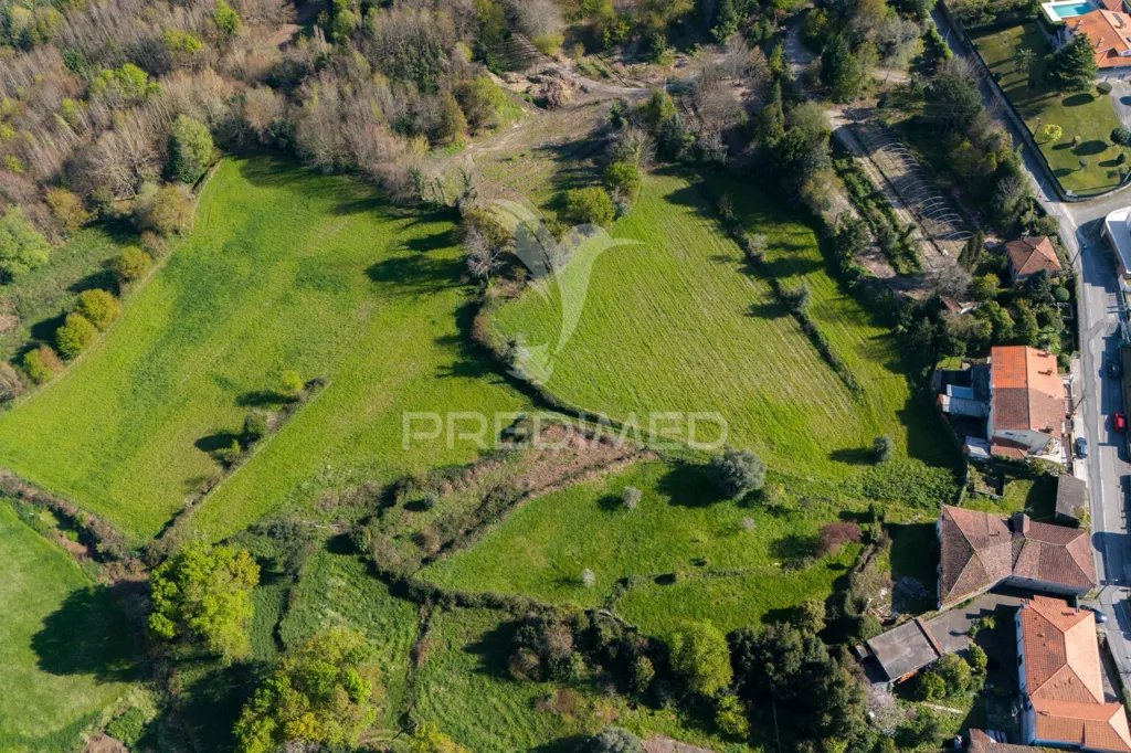 Õhuvaade - Rustic Quinta with 6 Hectares in Moure
