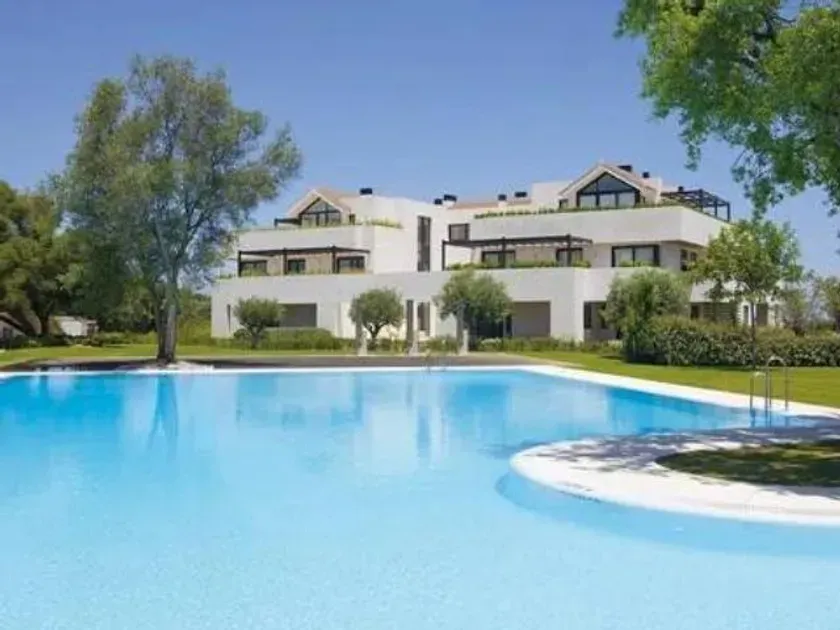 Bassein - Duplex with Pool in Valderrama