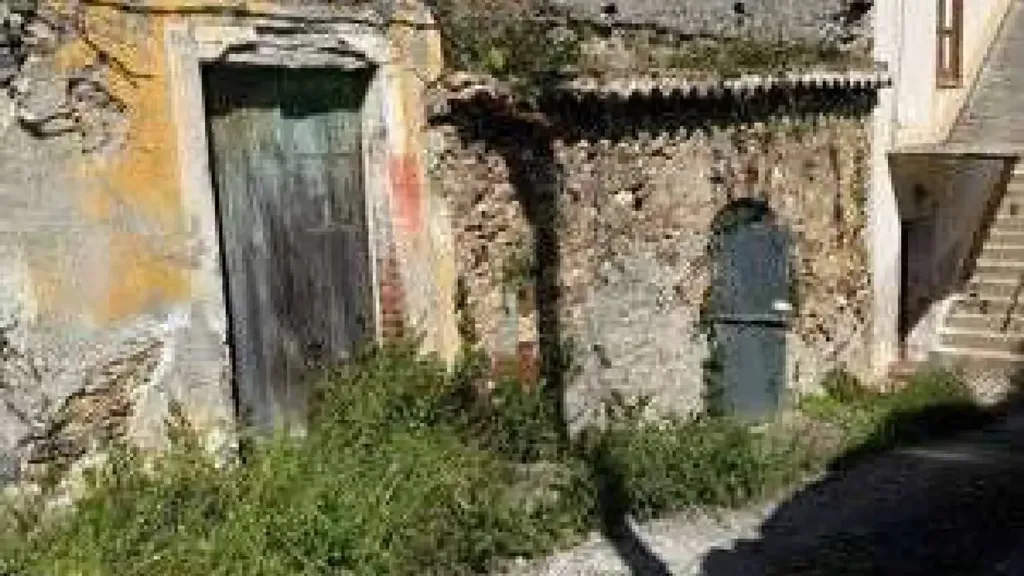 Exterior - Rustic Property with Garden in Sant'Agata di Militello
