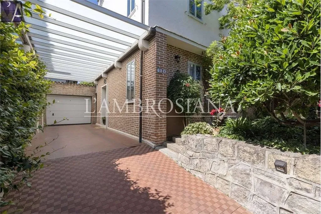 Esterno - Luxury House with Private Garden in Padua