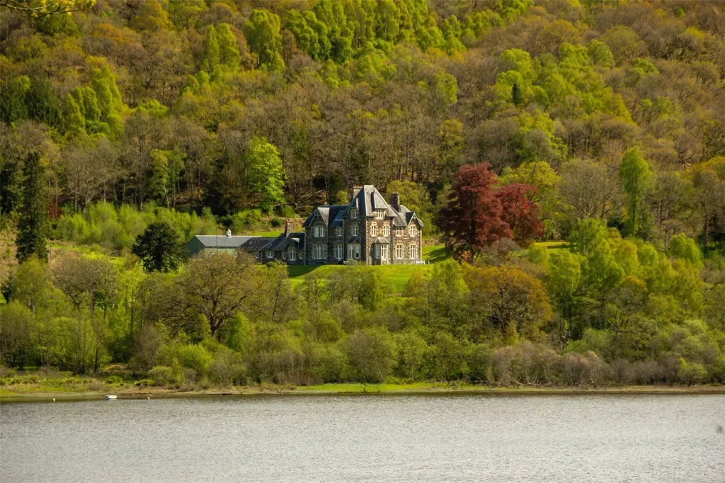 Välivaade - Maja asukohas Trossachs