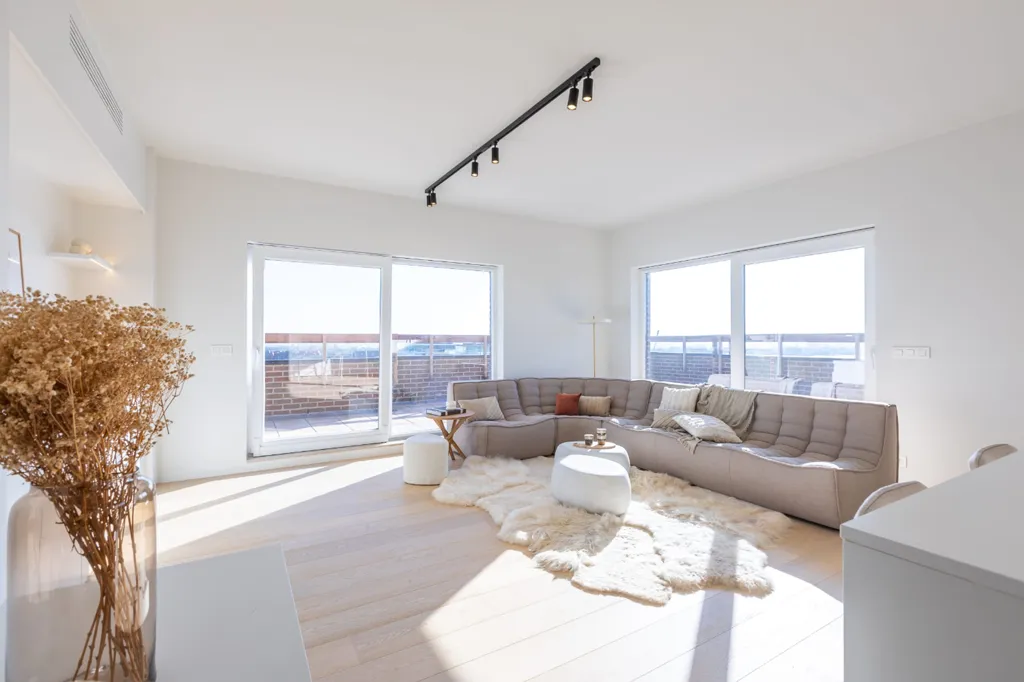 Séjour - Penthouse Rénové avec Terrasse à Ostende