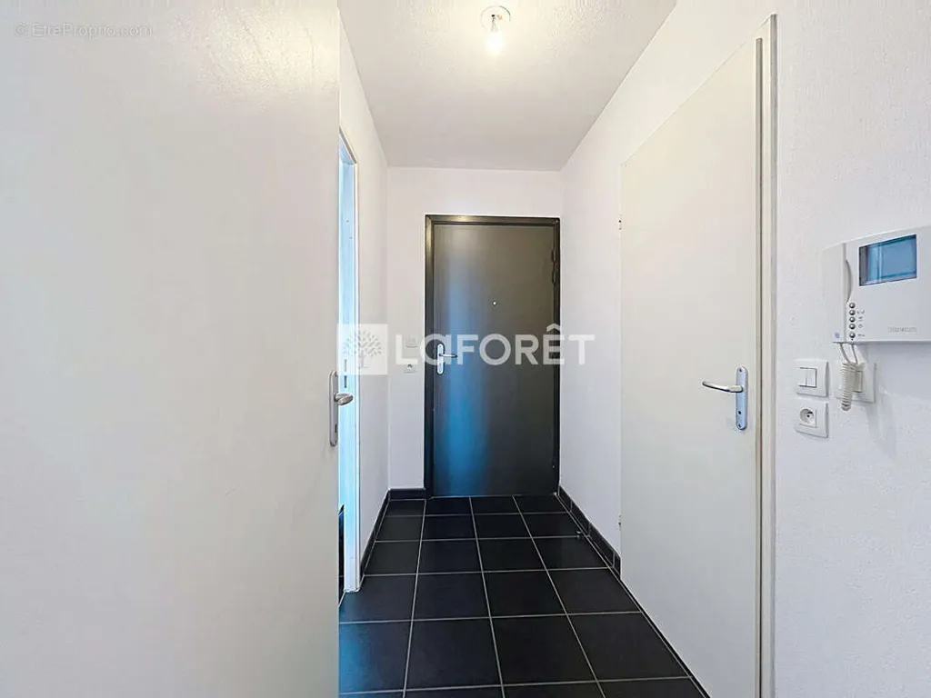 Entrée - Appartement 2 Pièces avec Terrasse à Argelès-sur-Mer