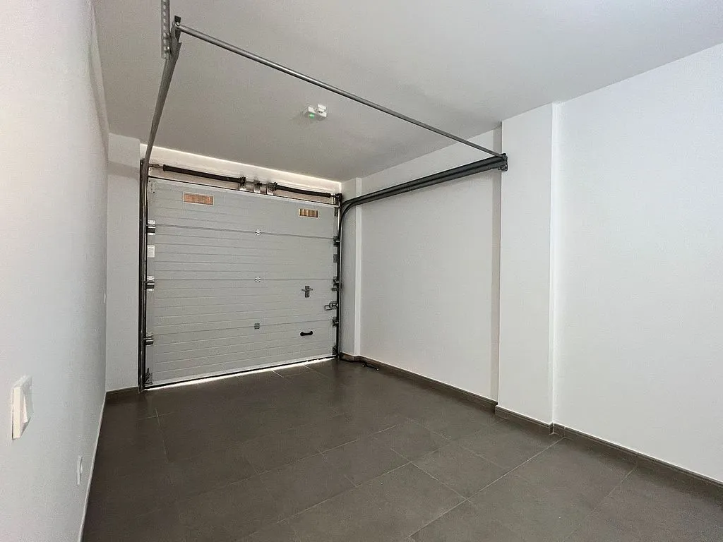 Garage - Terraced House with Terrace in Petrés