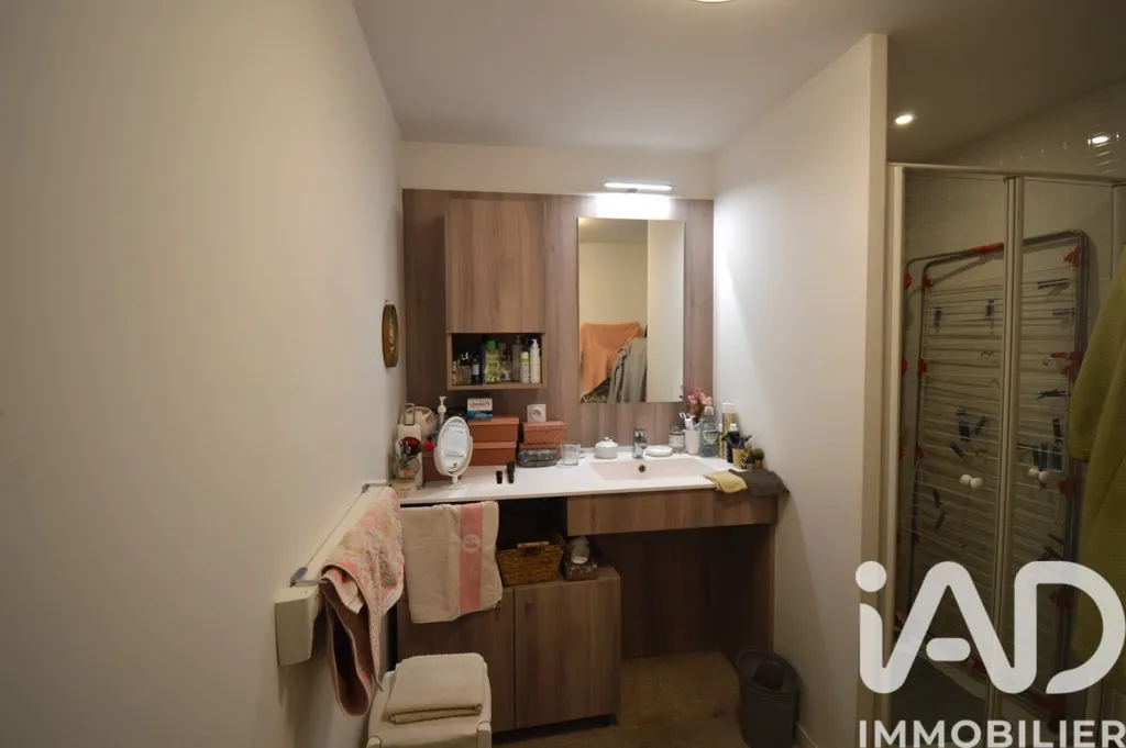 Salles de bain - Appartement 3 Pièces avec Balcon dans Résidence Senior à Montivilliers