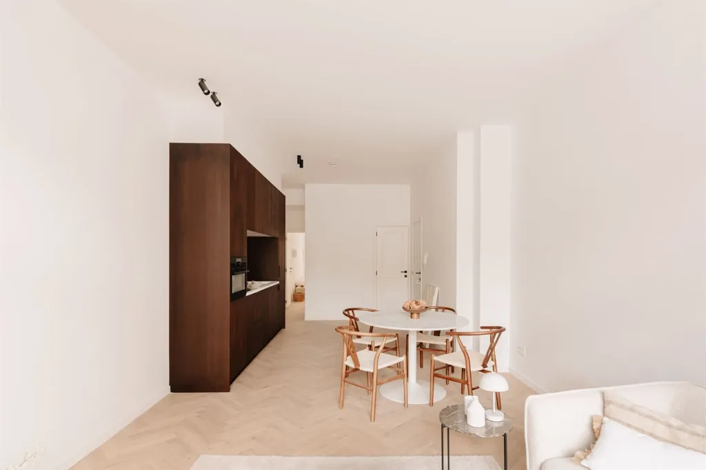 Salle à manger - Appartement avec Jardin et Terrasse près du Centre d'Anvers