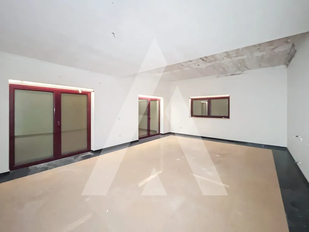 Rooms - Isolated House with Indoor Pool in Pombal