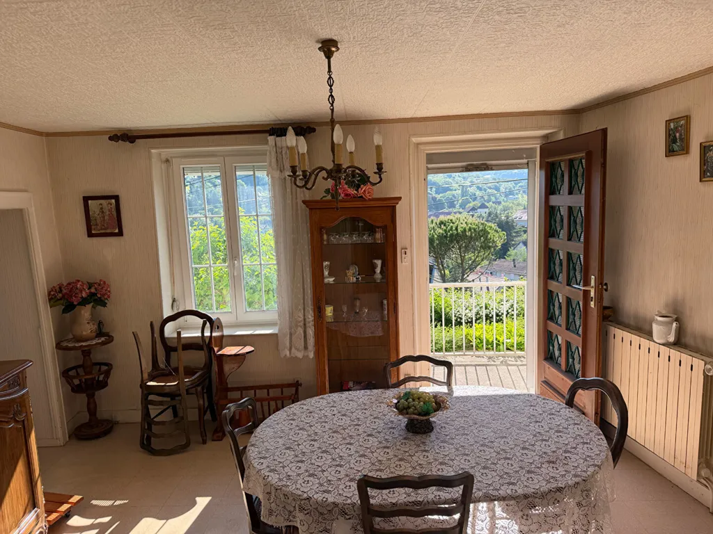 Söögituba - Charming House with Panoramic Terrace in Velotte
