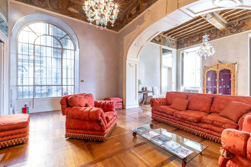 Elutuba - Historic Apartment with Soppalco in Torino