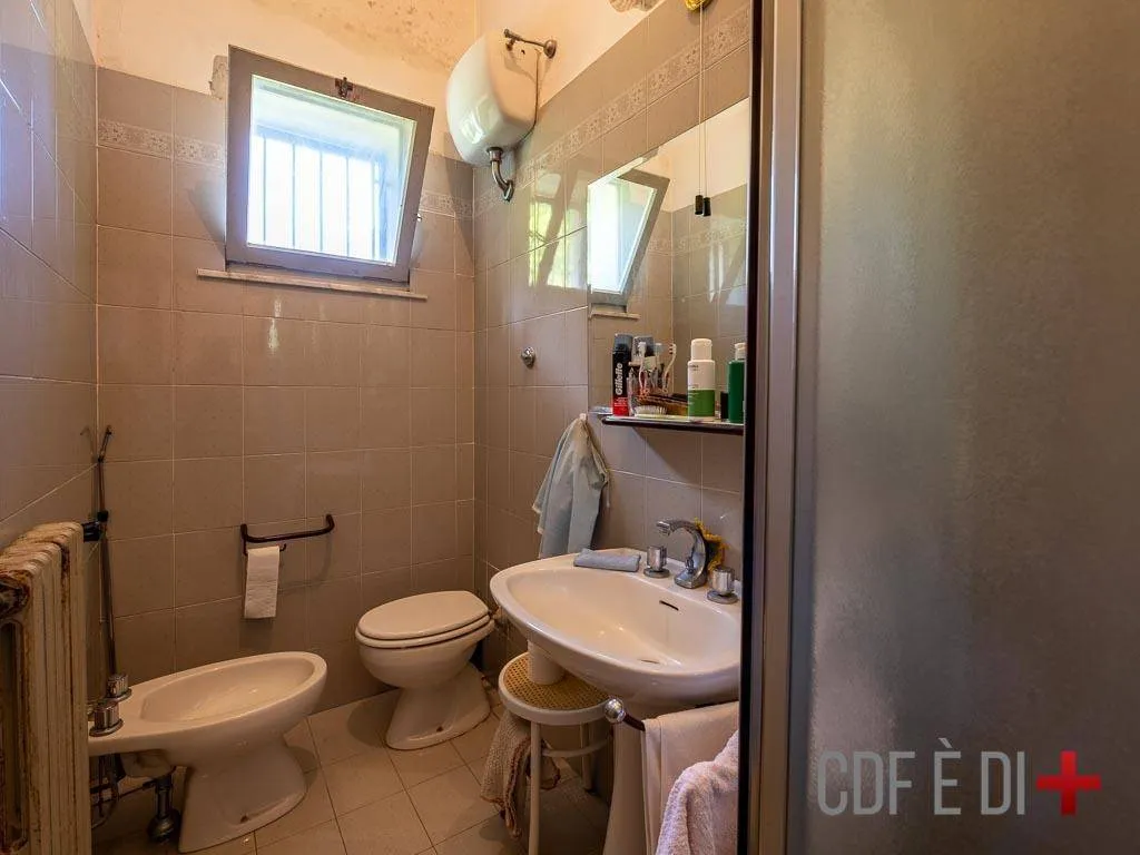 Salles de bain - Historic Villa with Enclosed Garden in Greccio