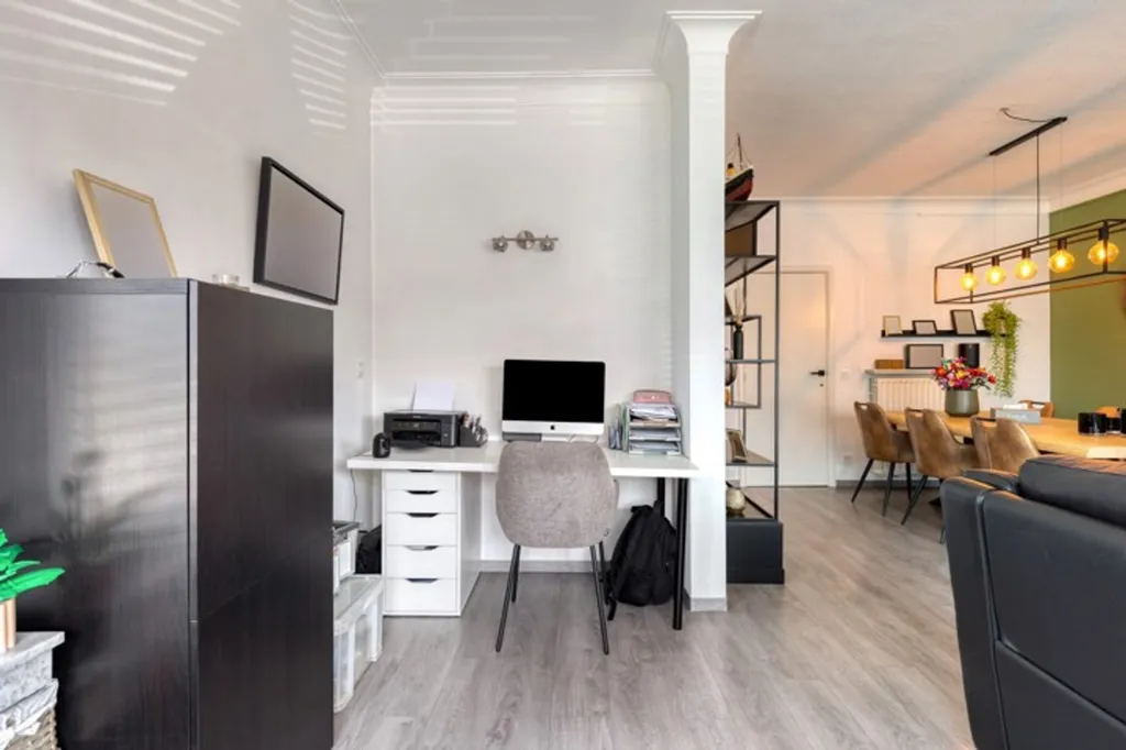 Office - Renovated Apartment with Terrace in Boechout