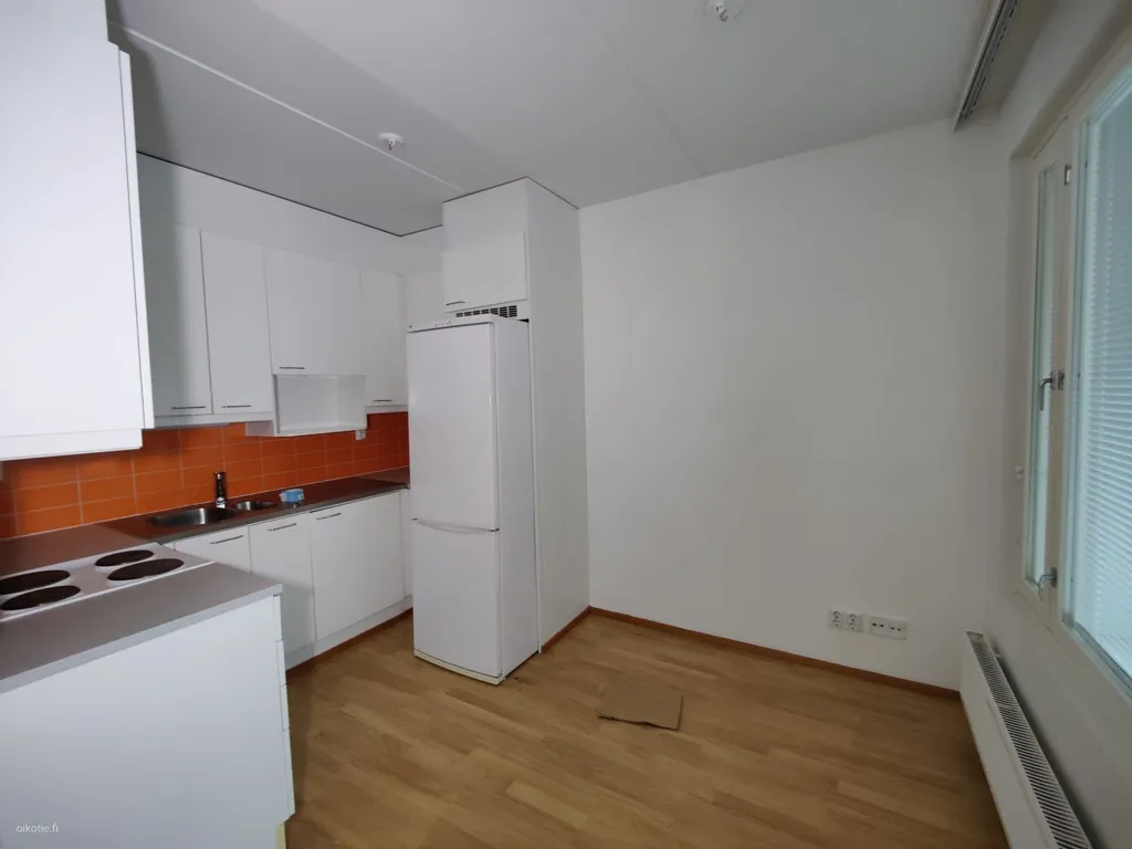 Cuisine - Modern Apartment with Balcony in Suurpelto, Espoo