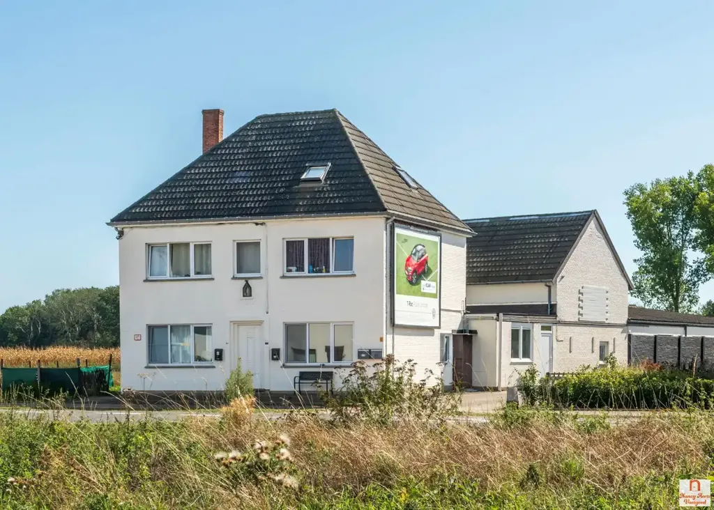 Exterior - Apartment Building with High Visibility in Herk-de-Stad