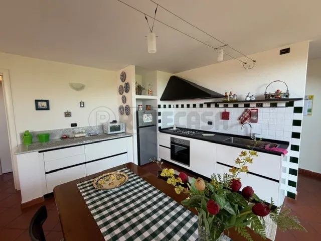 Köök - Restored Apartment with Sea View in Boissano