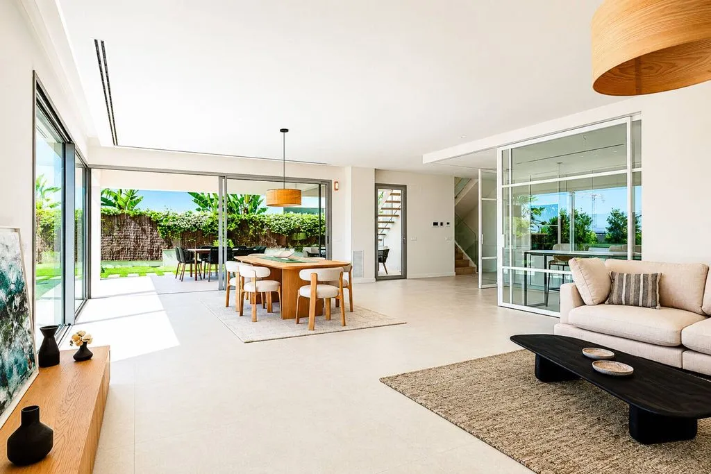 Séjour - Luxury Detached House with Rooftop Terrace in Sitges