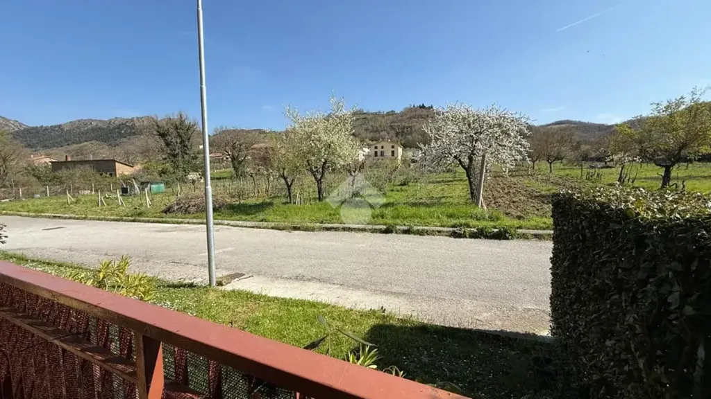 Rõdu - First Floor Flat with Terraces in Padule, Gubbio
