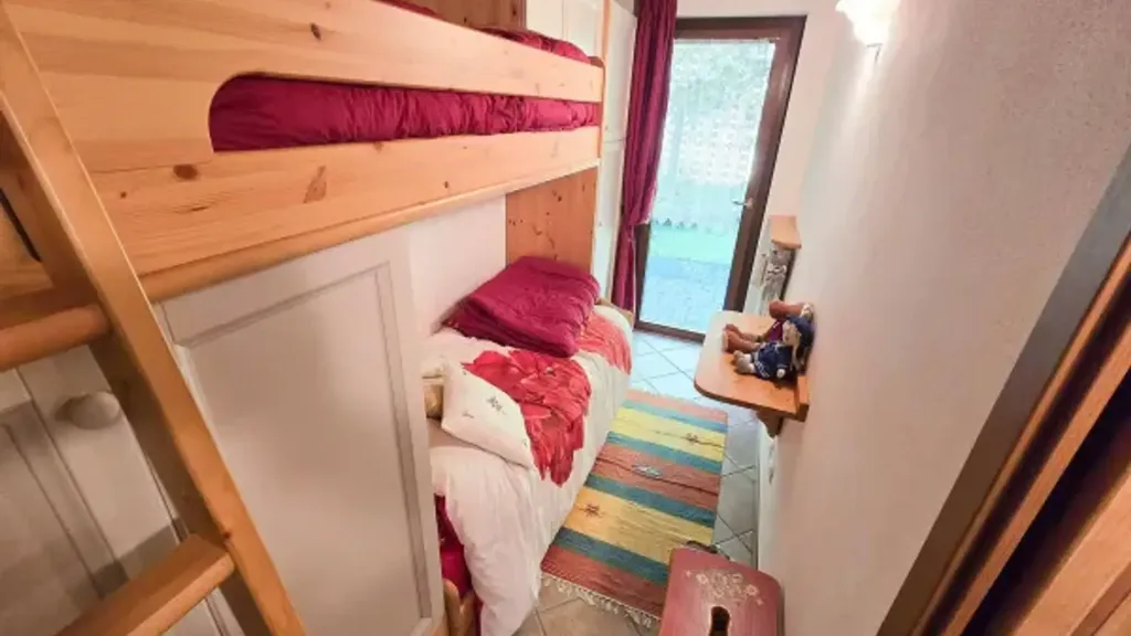 Magamistoad - Rustic Trilocale with Private Gardens in Aprica