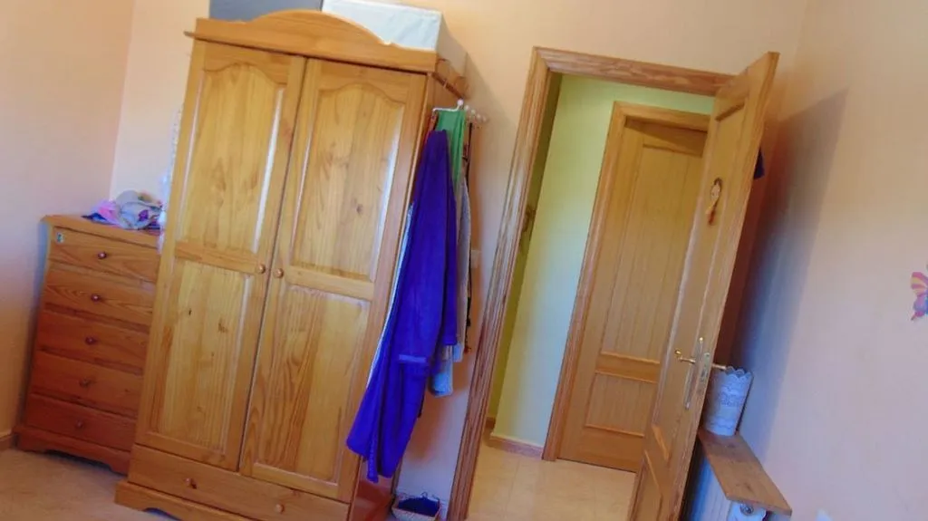 Magamistoad - Bright Corner Flat with Views in Almansa