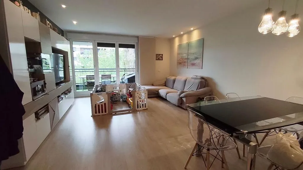 Elutuba - Student Flat with Pool and Terrace in Getafe
