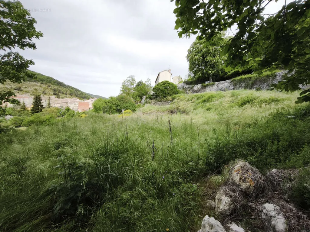 Aed - Constructible Plot with Panoramic View near Village