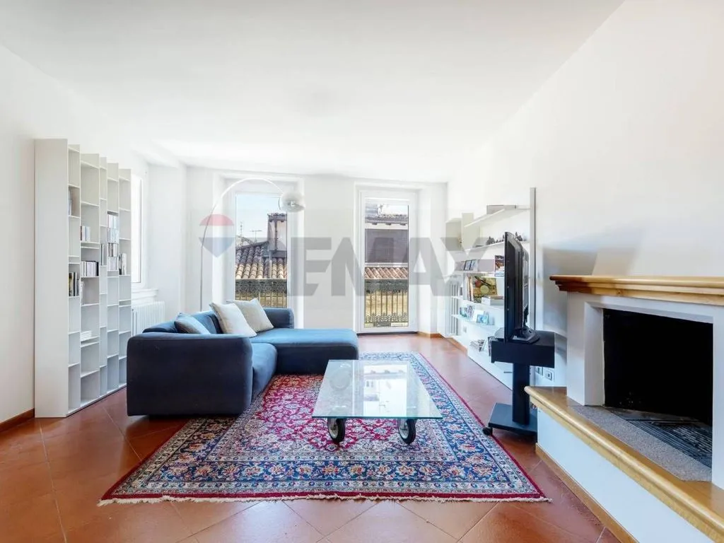 Soggiorno - Charming Apartment with Balcony in Verbania