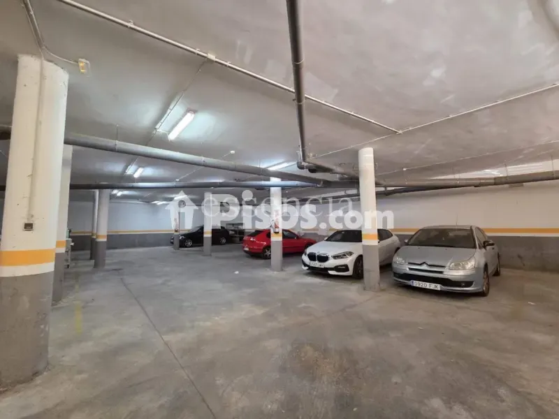 Garage - Semi-New Flat with Balcony in Beniarjó