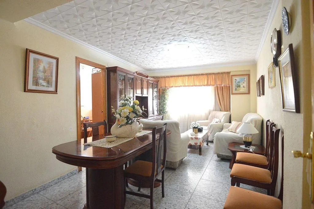 Söögituba - Apartment with Balcony in Cullera