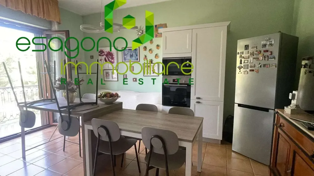 Salle à manger - Duplex Apartment with Balcony in Siracusa