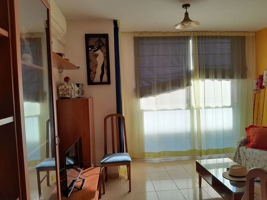 Elutuba - Amueblado Flat with Garage in Port Zone