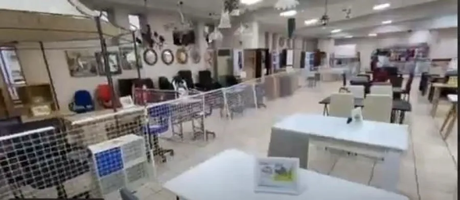 Pièces - Commercial Space with Expansion Potential in Ano Liosia