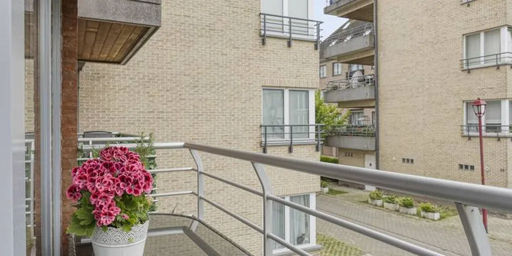 Balcon - Appartement avec Terrasse à Jette
