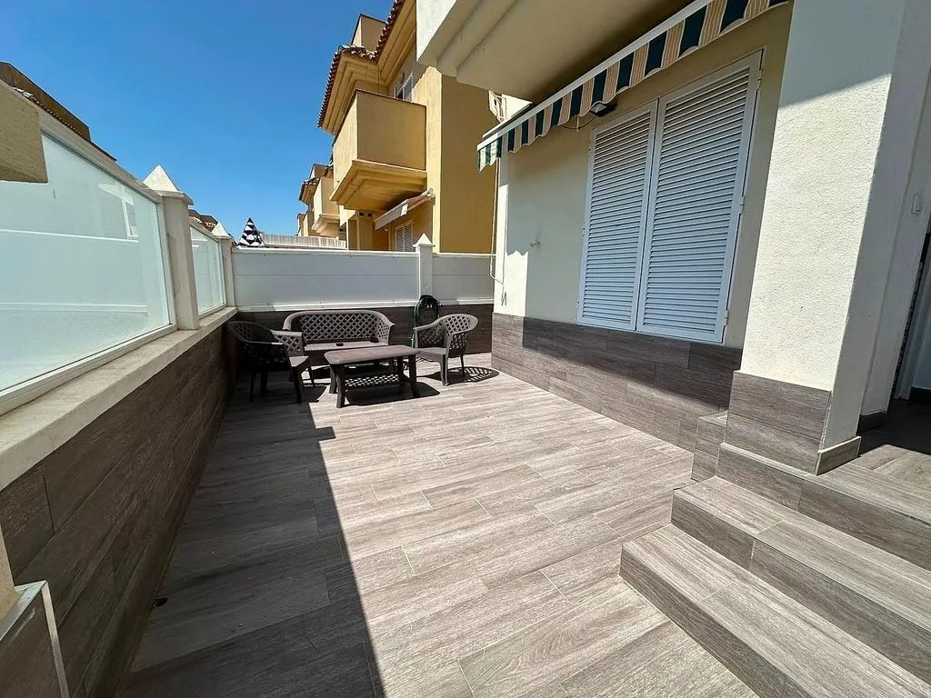 Terrass - Chalet with Pool in Gran Alacant