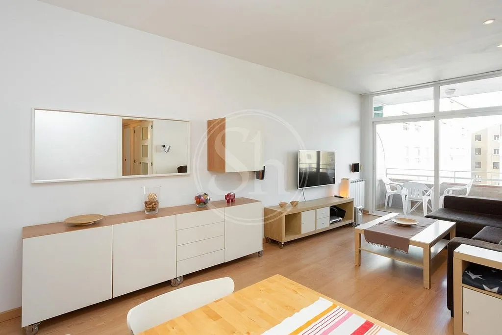 Séjour - Furnished Apartment with Balcony in La Nova Esquerra de l'Eixample