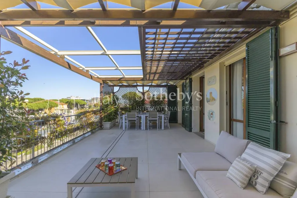 Terrasse - Attic with Terrace overlooking Port Canal in Cervia