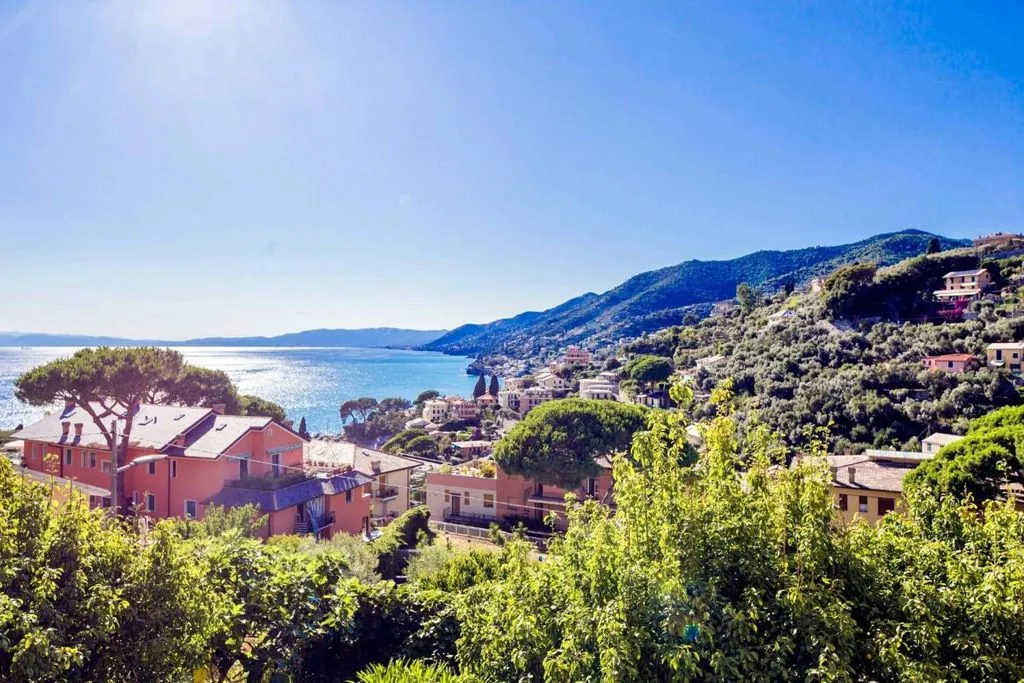 Luxury Villa with Panoramic Sea View in Camogli