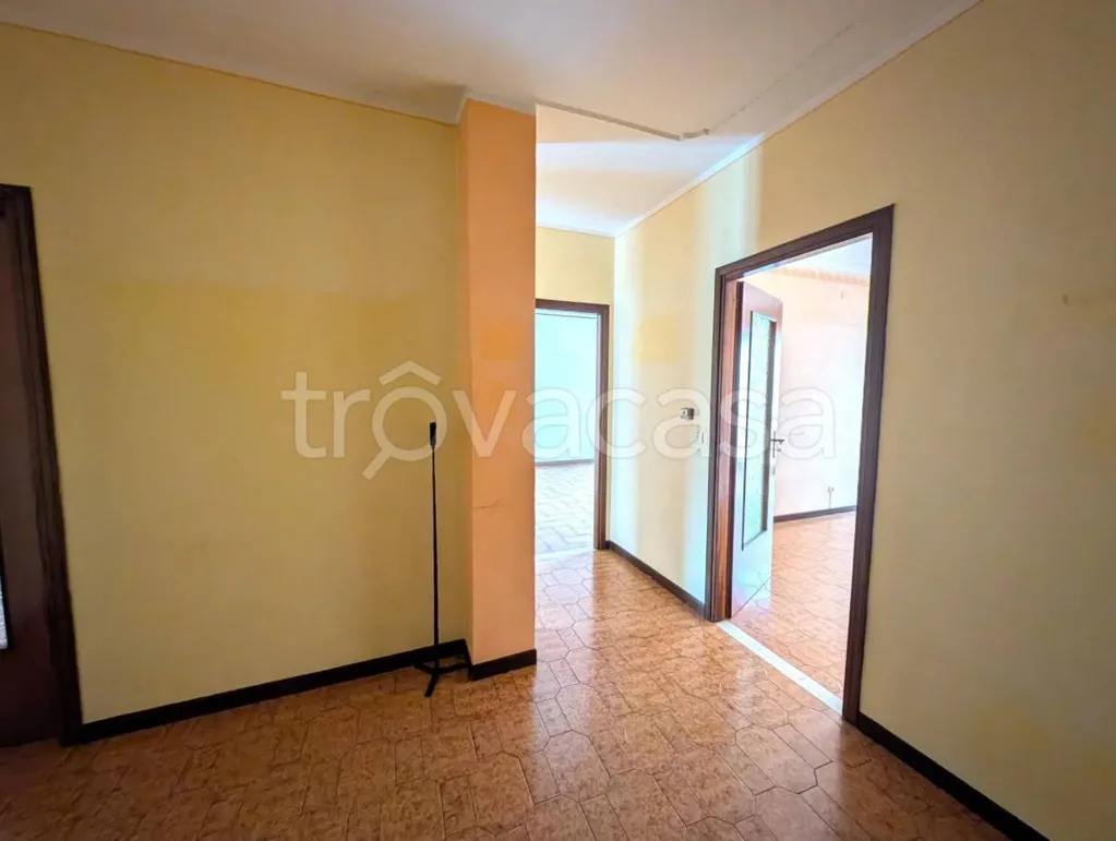 Esik - Apartment with Double Exposure in Boves