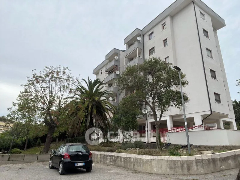 Välivaade - Apartment with Balcony and Terrace in Crotone