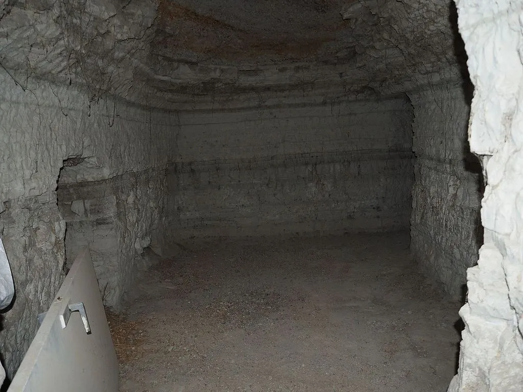 Toad - Unique Cave House in Benamaurel, Granada
