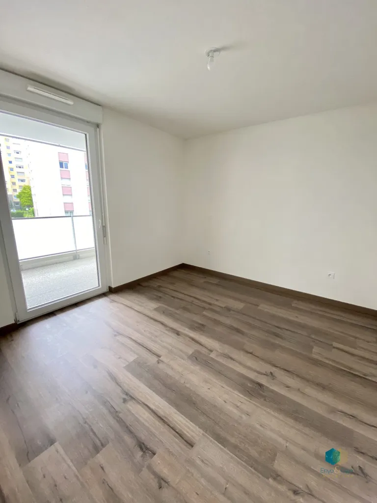 Pièces - Appartement T2 avec Balcon à Bischheim
