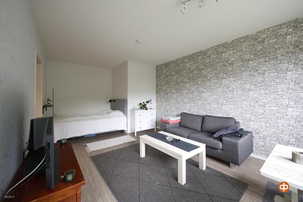 Magamistoad - One-Bedroom Flat with Garden Access in Halikko