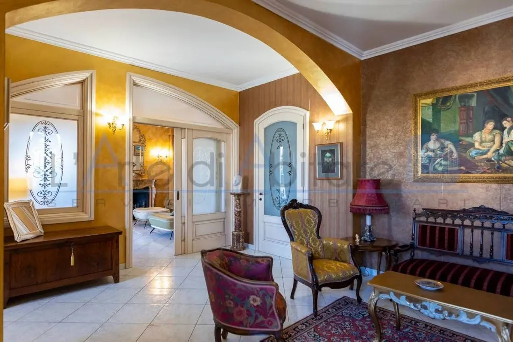 Elutuba - Luxury Villa with Private Garden in Oppeano