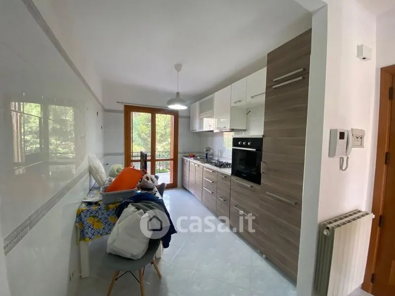 Cuisine - Rented Apartment with Balcony in Messina