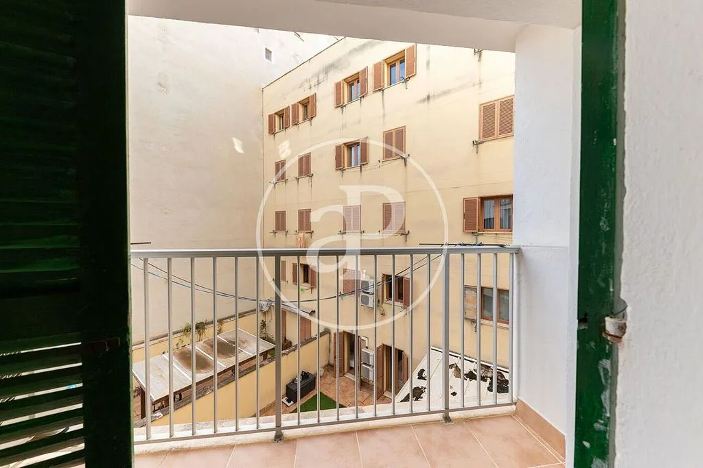 Balcon - Apartment with Balcony in Ponent