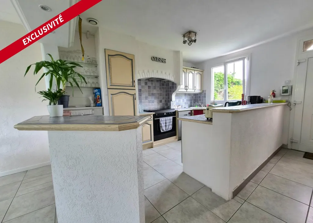 Cucina - Single-Storey House with Pool in Plourivo