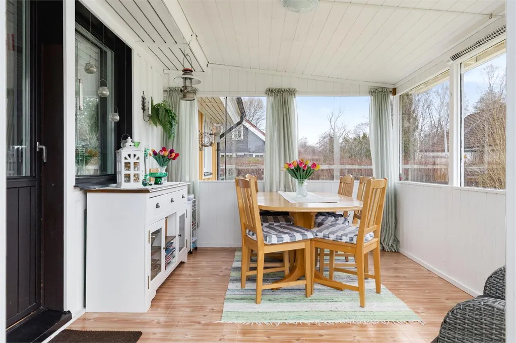 Terrasse - Villa with Garden in Gullbranna, Halmstad