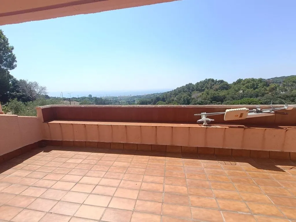 Terrass - Luxury Villa with Sea Views in Mataró