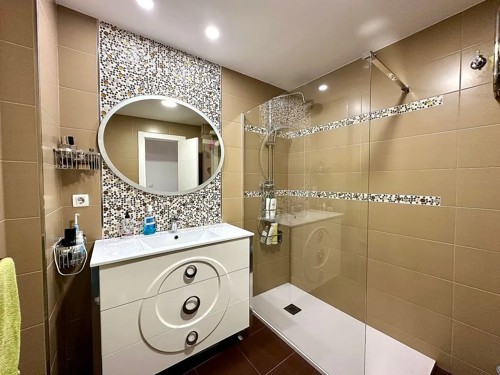 Vannitoad - Apartment with Balcony in Motril Centre