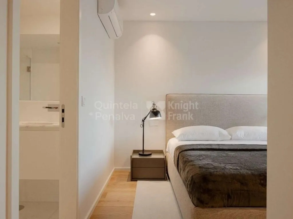Bedrooms - Luxury Flat with Balcony in Avenidas Novas