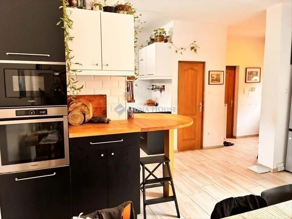 Cuisine - Renovated Twin House in Budapest 19th District