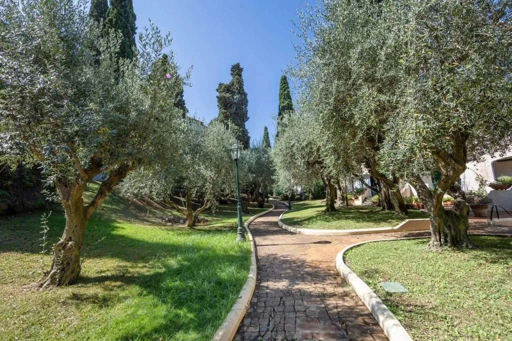 Aed - Luxury Flat in Historic Villa, Porto Ercole